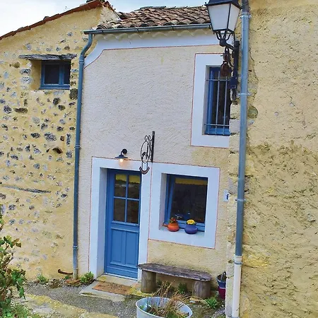 One-bedroom Holiday In Casa de Férias Cornillon-sur-lʼOule